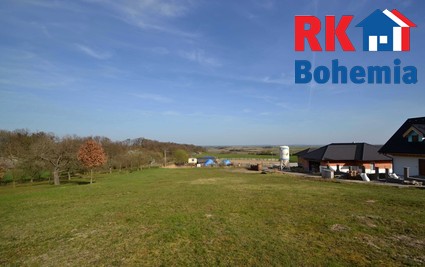 Prodej pozemku pro výstavbu rodinného domu o výměře 866 m2.