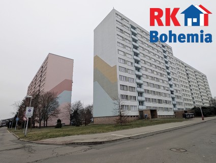 Pronájem bytu 2+1, Mladá Boleslav, ul. Jiráskova - pohled na dům z ulice
