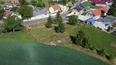 Prodej pozemku o výměře 806 m2 v obci Vykáň.