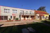 Prodej 2 rodinných domů v Bylanech u Českého Brodu, celková výměra pozemků 2.266 m2