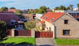Prodej 2 rodinných domů v Bylanech u Českého Brodu, celková výměra pozemků 2.266 m2
